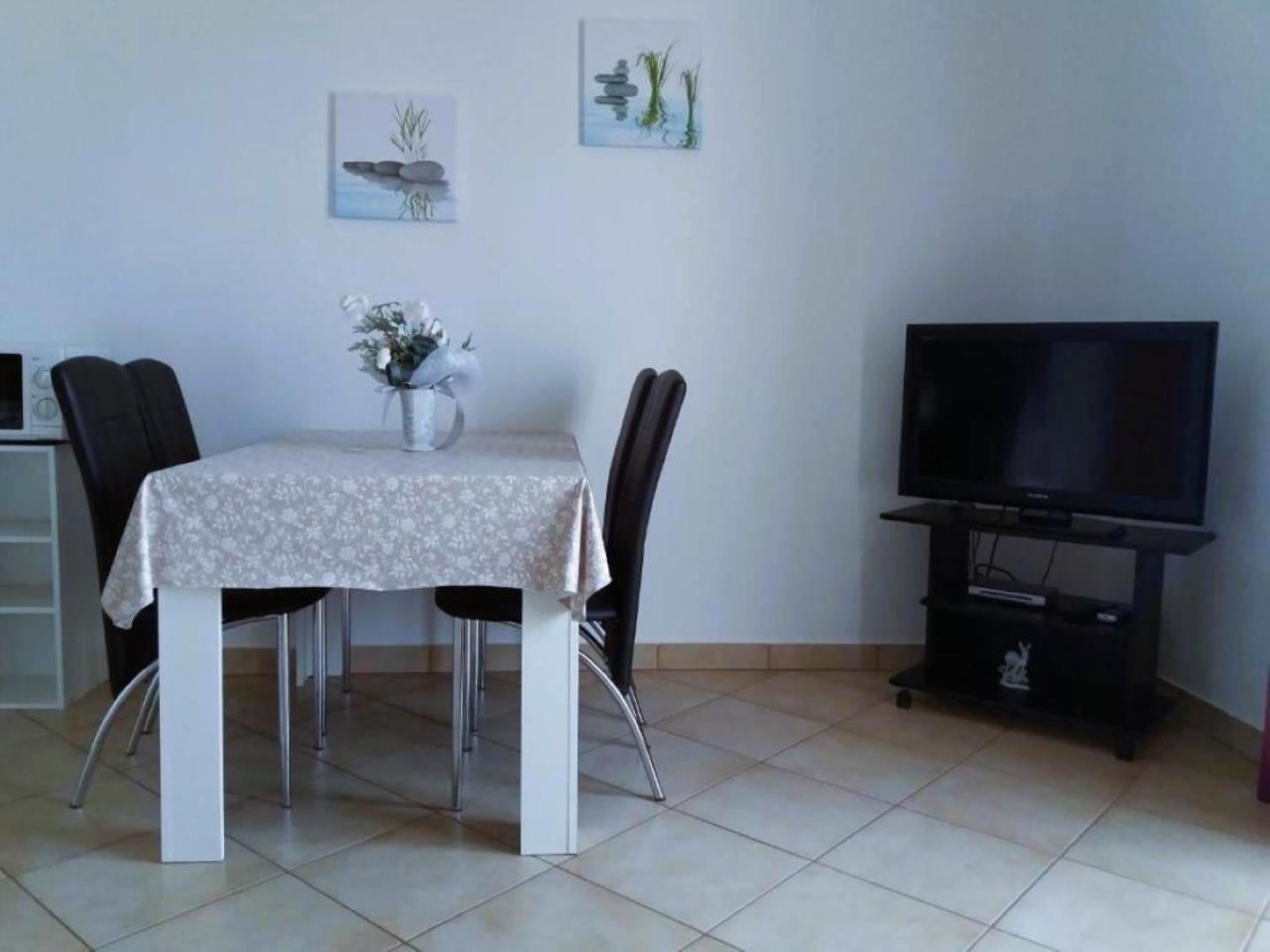 Guest House Lucija Banjol Chambre photo