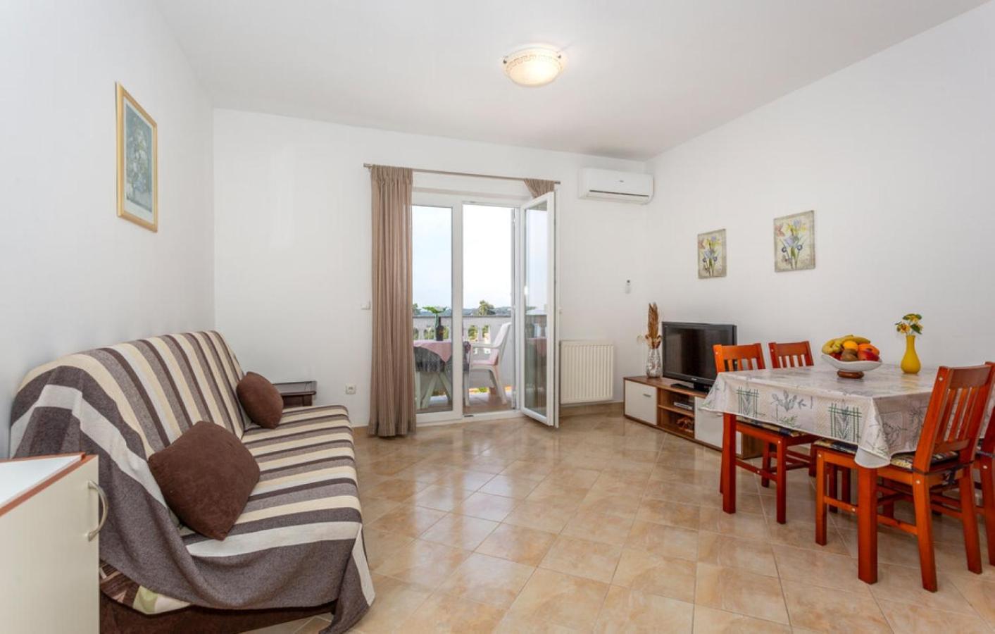 Guest House Lucija Banjol Chambre photo