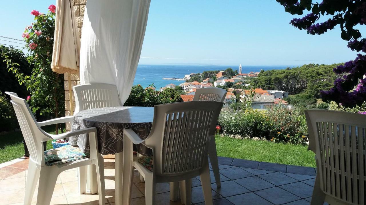 Guest House Lucija Banjol Extérieur photo